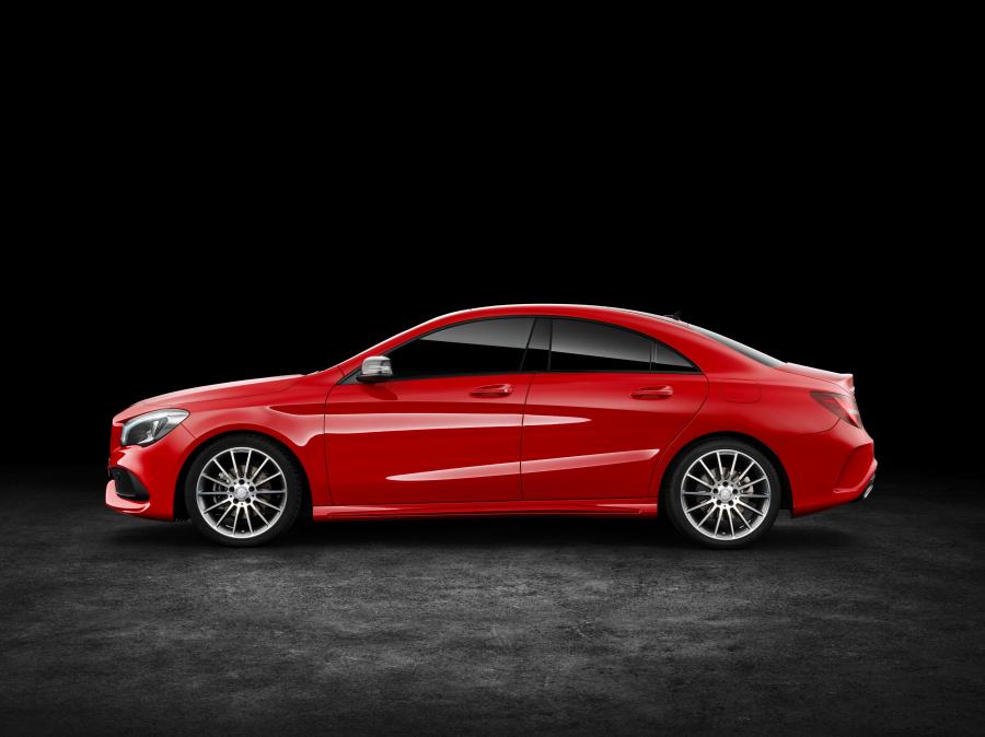  Mercedes-Benz CLA200d 4Matic AMG Line 2016 года  (фото 5 из 7)